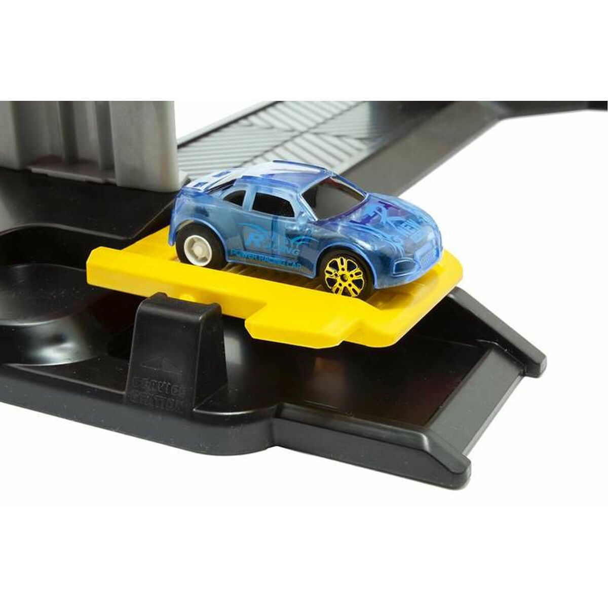 Car park with Cars Moltó