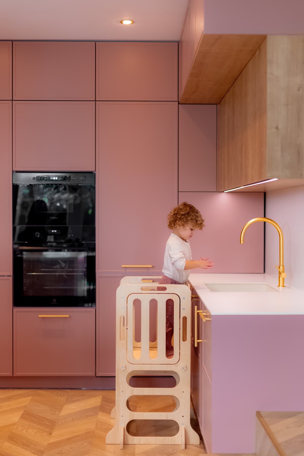 PETINKA Light Learning Tower - Natural